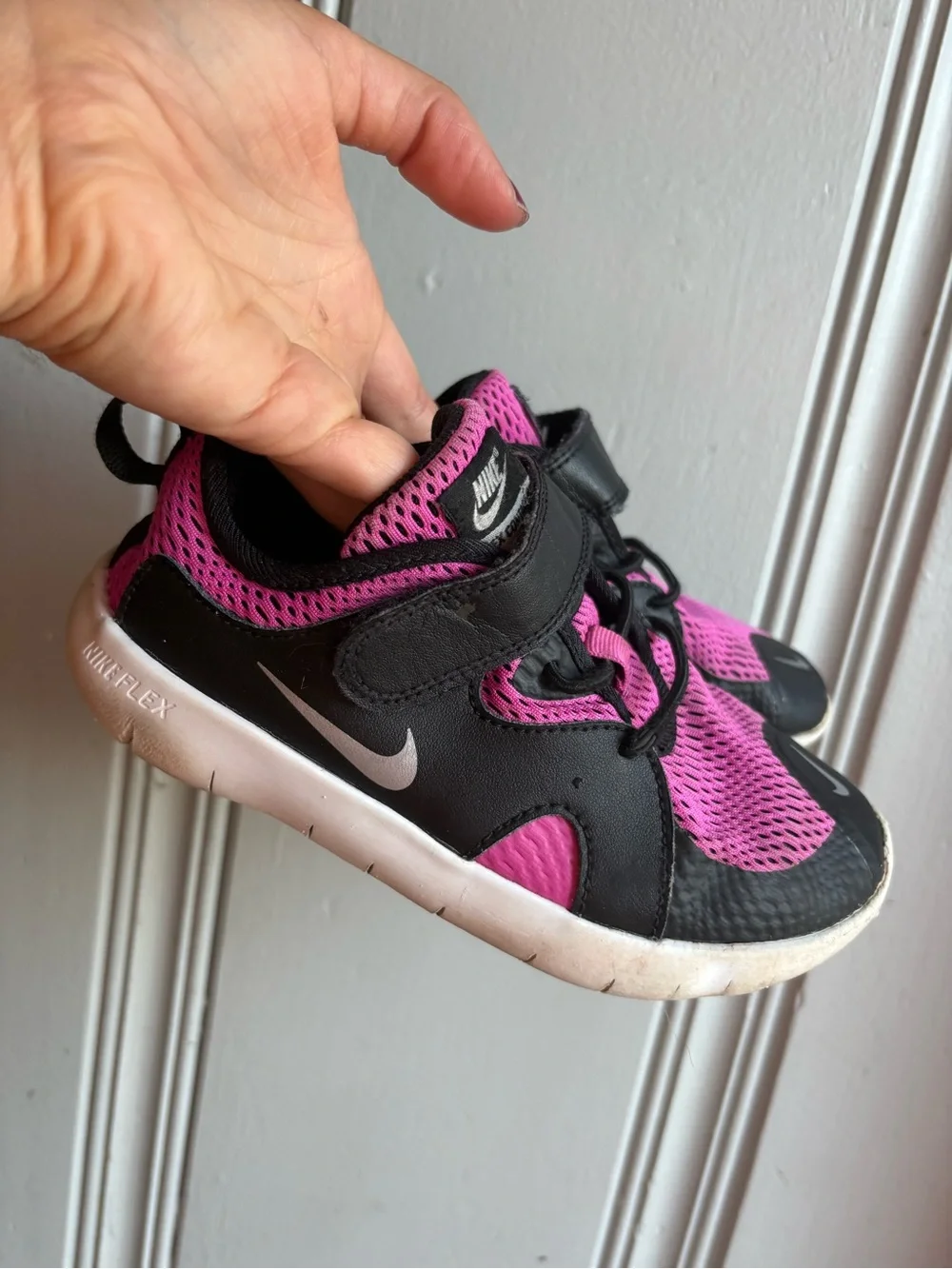 Girls Purple Mesh 12.5C Nike Velcro Sneakers lightweight